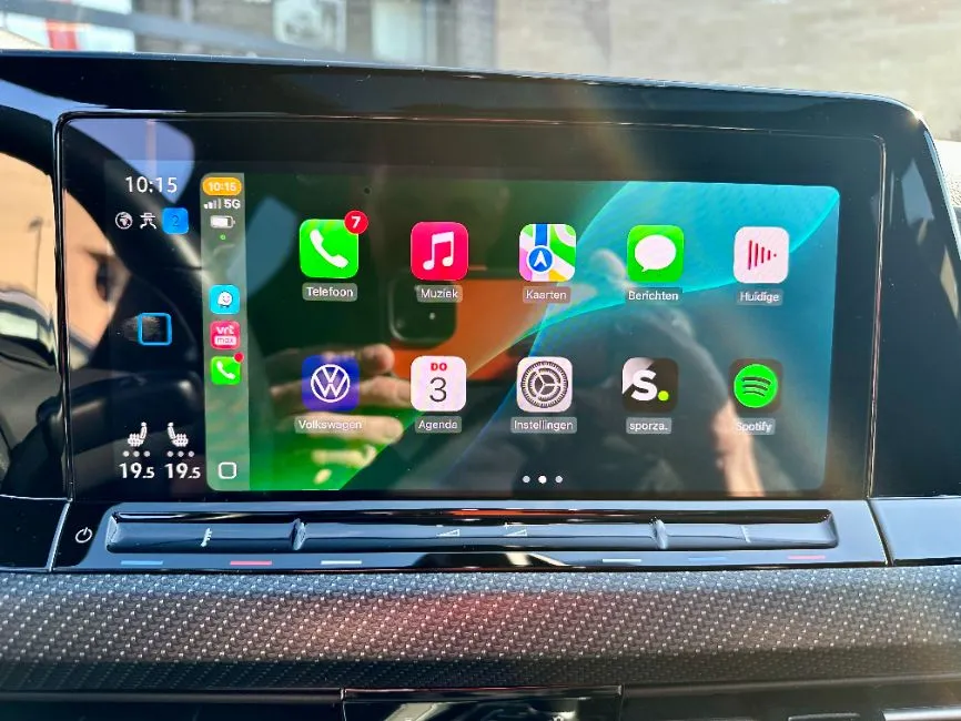 Volkswagen Golf VIII R-Line 1.5 TSi Image 8