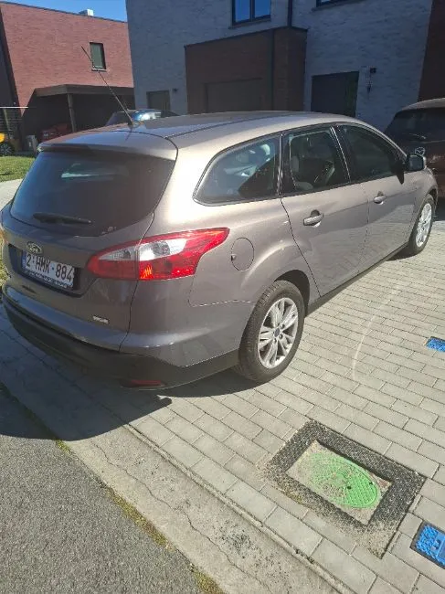 Ford Focus  Image 4
