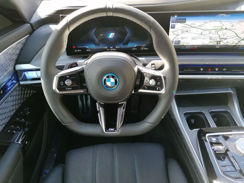BMW i7 xDrive60 M-Sport =Executive Drive Pro= Гаранция Image 8