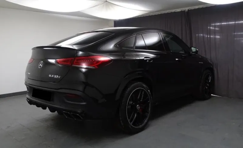 Mercedes-Benz GLE 63 S AMG Coupe 4Matic+ =AMG Carbon Trim= Exclusive Гаранция Image 4