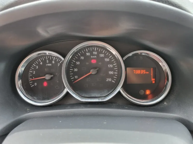 Dacia Sandero TCe 90 к.с. Бензин Stop & Start Image 8
