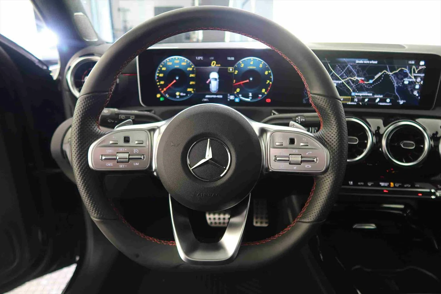 Mercedes-benz A 45 AMG 4Matic+ Speedshift  Image 10