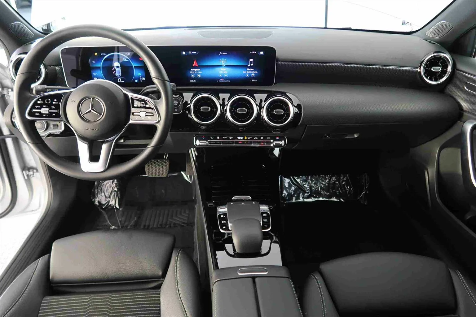 Mercedes-benz A 250 Progressive 7G-DCT  Image 5