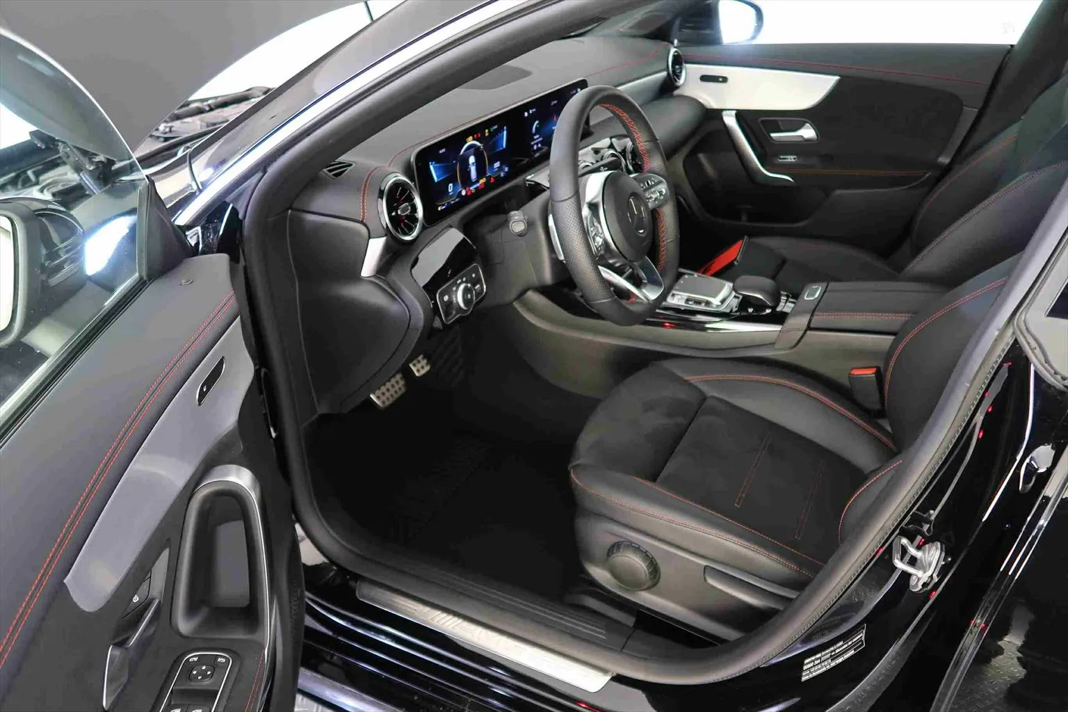 Mercedes-benz CLA 35 AMG Shooting Brake 4Matic Aut.  Image 6