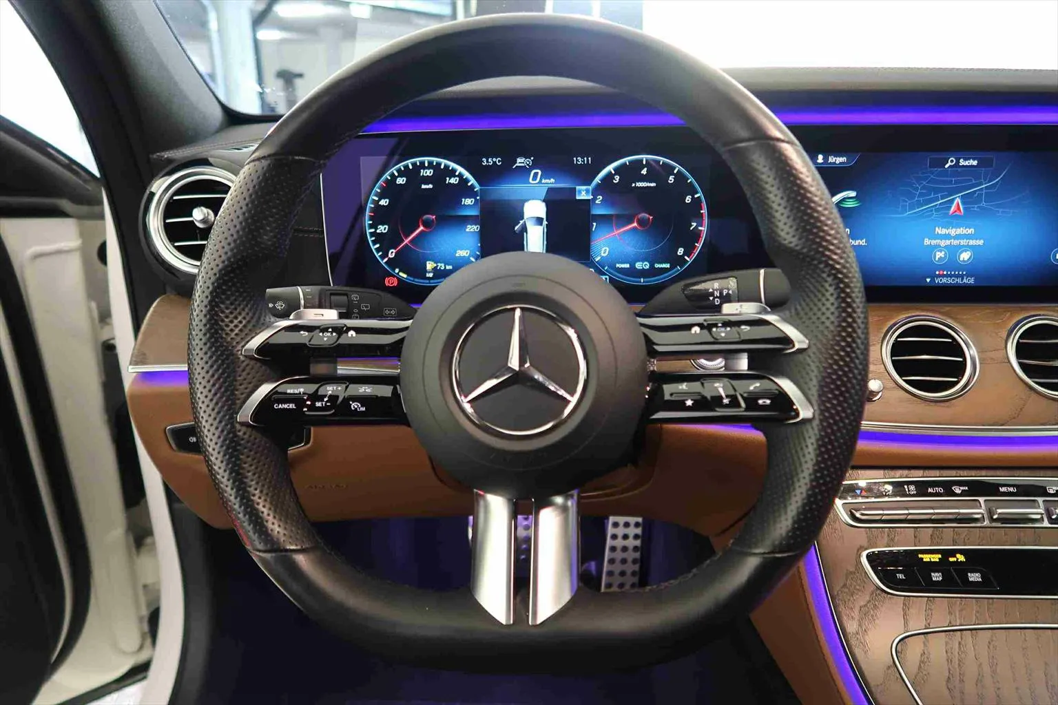 Mercedes-benz E 450 T 4Matic AMG Line 9G-Tronic  Image 10