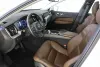 Volvo XC60 T8 eAWD Momentum  Modal Thumbnail 7