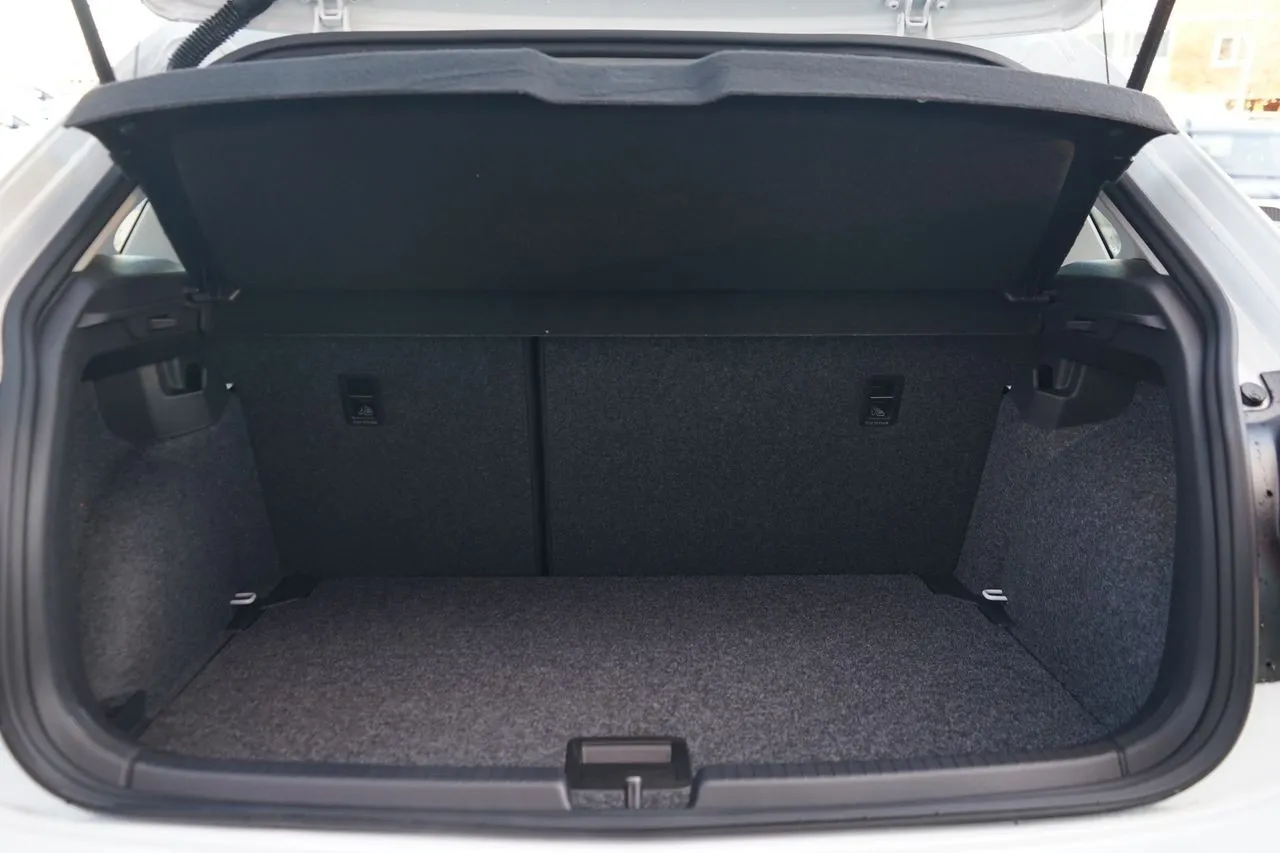 Volkswagen Polo 1.0 TSI DSG Sitzheizung...  Image 9