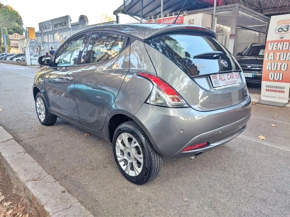 LANCIA Ypsilon  Image 6