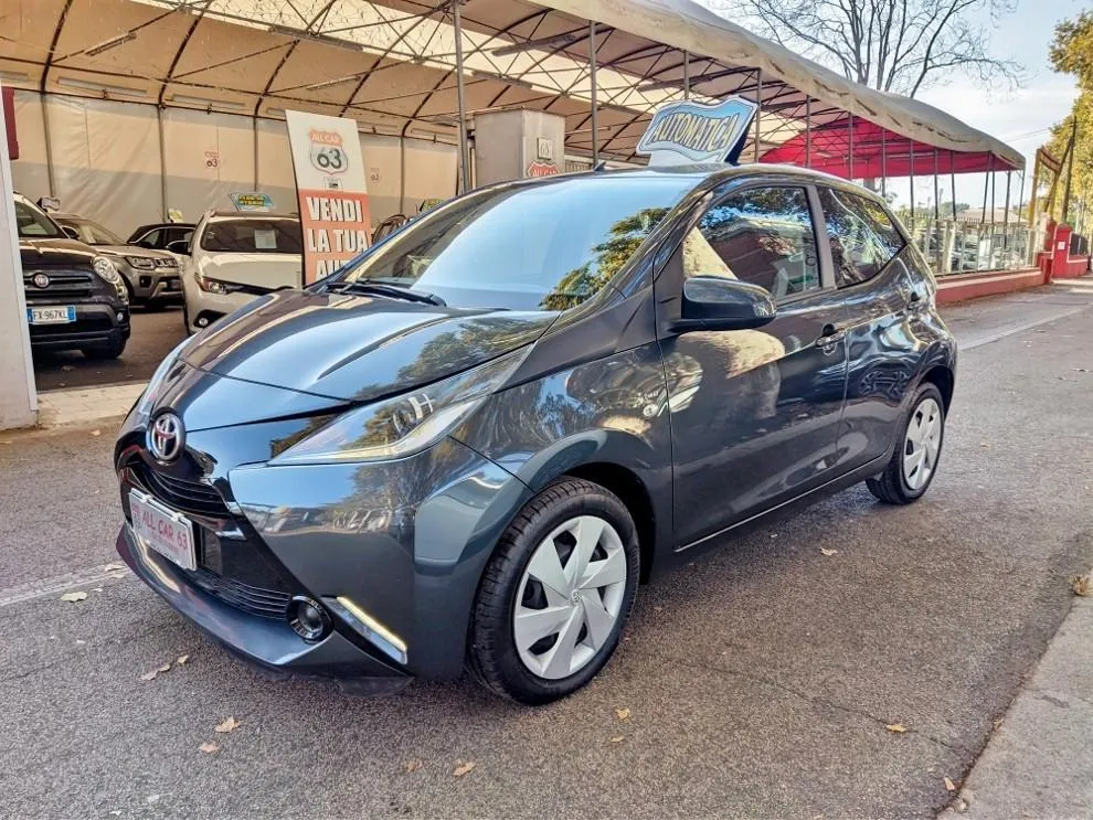 TOYOTA Aygo  Image 1