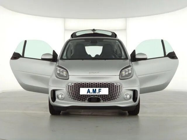 SMART fortwo  Image 3