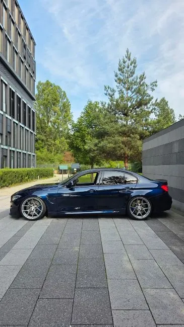 BMW M3  Image 4