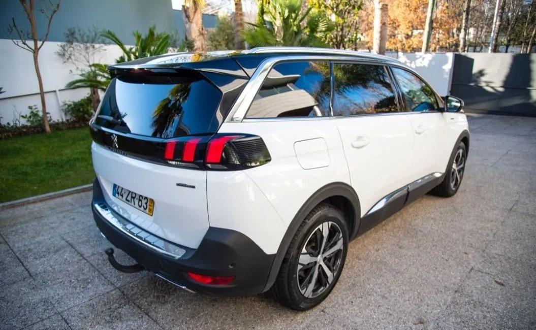 Peugeot 5008  Image 3