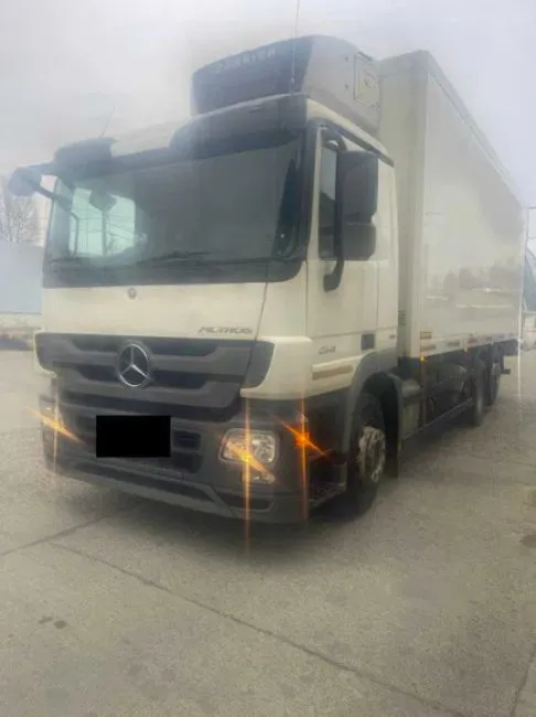 Mercedes-Benz Actros  2541 Image 2