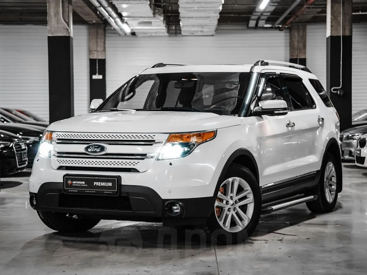 Ford Explorer  Image 1