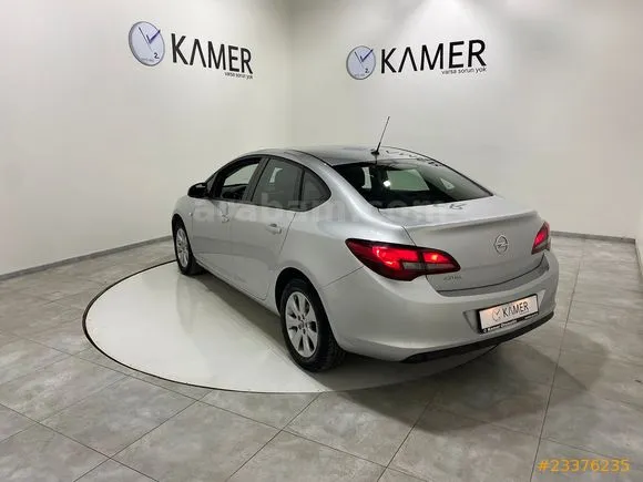 Opel Astra 1.6 Edition Plus Image 4