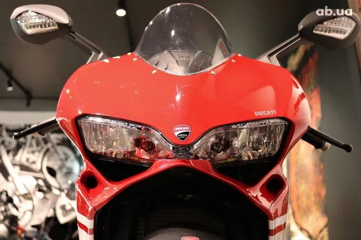 Ducati Panigale  Image 2